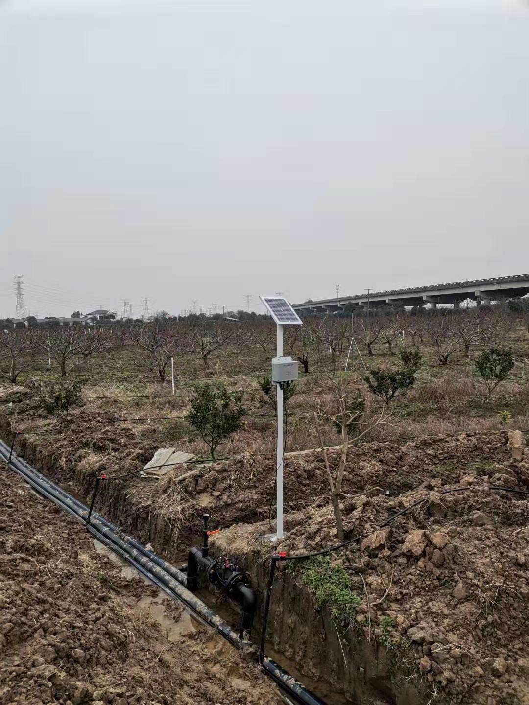 湖南农业水肥一体化灌溉,湖南别墅庭院智能灌溉,长沙沁园灌溉有限公司,湖南足球场喷灌,长沙足球场喷灌,足球场喷灌,足球场灌溉,长沙足球场灌溉,湖南足球场灌溉